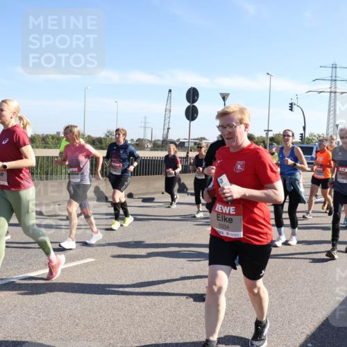 03.10.2025 - Köhlbrandbrückenlauf Julia Fischer http://msf.ph/oto/9002987 03.10.2025 12:21:14 Position 3 5334, 1 meine-sportfotos.de