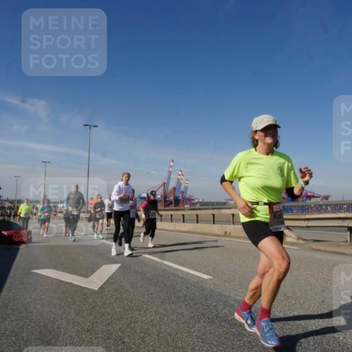 03.10.2025 - Köhlbrandbrückenlauf Matties Gatica Varas http://msf.ph/oto/9003025 03.10.2025 12:56:36 Position 2 516, 118 meine-sportfotos.de