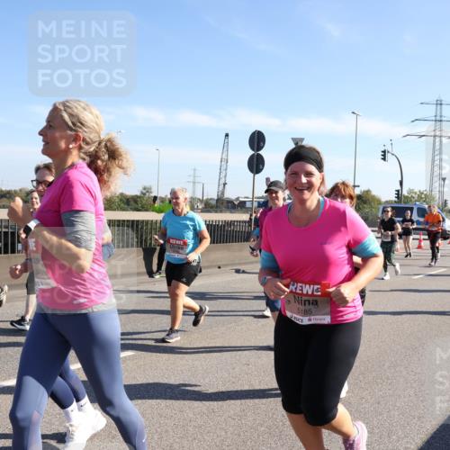 03.10.2025 - Köhlbrandbrückenlauf Julia Fischer http://msf.ph/oto/9003215 03.10.2025 12:21:35 Position 3 5185 meine-sportfotos.de