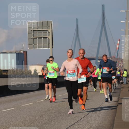 03.10.2025 - Köhlbrandbrückenlauf Luisa Fischer http://msf.ph/oto/9003235 03.10.2025 10:45:04 Position 3 1251, 1210 meine-sportfotos.de