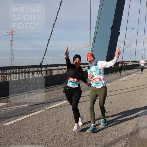 03.10.2025 - Köhlbrandbrückenlauf Julia Fischer http://msf.ph/oto/9003250 03.10.2025 09:45:08 Position 2 1496, 1730 meine-sportfotos.de