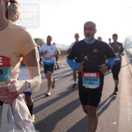 03.10.2025 - Köhlbrandbrückenlauf Fabian Wolf http://msf.ph/oto/9003313 03.10.2025 09:18:16 Position 3 1437, 1290 meine-sportfotos.de