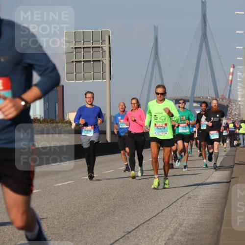 03.10.2025 - Köhlbrandbrückenlauf Luisa Fischer http://msf.ph/oto/9003377 03.10.2025 10:45:11 Position 3 1266, 1079 meine-sportfotos.de