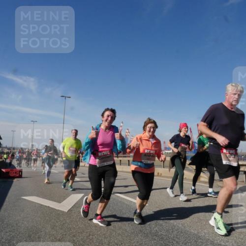 03.10.2025 - Köhlbrandbrückenlauf Matties Gatica Varas http://msf.ph/oto/9003480 03.10.2025 12:57:06 Position 2 1111, 4811, 41 meine-sportfotos.de