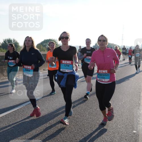 03.10.2025 - Köhlbrandbrückenlauf Fabian Wolf http://msf.ph/oto/9003489 03.10.2025 09:18:20 Position 3 1773, 1327, 1331, 1335, 1566 meine-sportfotos.de