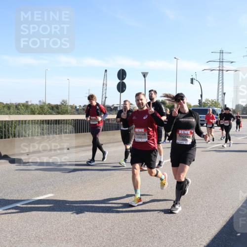 03.10.2025 - Köhlbrandbrückenlauf Julia Fischer http://msf.ph/oto/9003494 03.10.2025 12:22:22 Position 3 5363, 4680 meine-sportfotos.de
