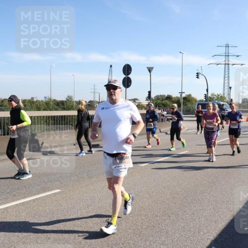 03.10.2025 - Köhlbrandbrückenlauf Julia Fischer http://msf.ph/oto/9003504 03.10.2025 12:22:28 Position 3 4459 meine-sportfotos.de