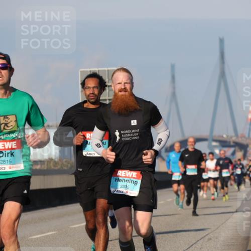 03.10.2025 - Köhlbrandbrückenlauf Luisa Fischer http://msf.ph/oto/9003538 03.10.2025 10:45:21 Position 3 1135, 2815, 3335 meine-sportfotos.de