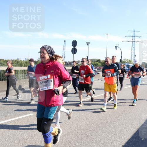 03.10.2025 - Köhlbrandbrückenlauf Julia Fischer http://msf.ph/oto/9003541 03.10.2025 12:22:34 Position 3 5409, 888 meine-sportfotos.de