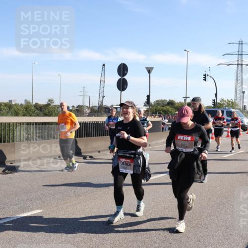 03.10.2025 - Köhlbrandbrückenlauf Julia Fischer http://msf.ph/oto/9003578 03.10.2025 12:22:40 Position 3 5362, 6734 meine-sportfotos.de