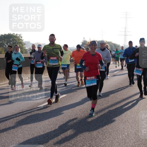 03.10.2025 - Köhlbrandbrückenlauf Fabian Wolf http://msf.ph/oto/9003696 03.10.2025 09:18:26 Position 3 1520, 1461 meine-sportfotos.de