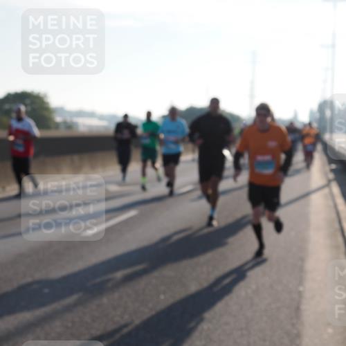 03.10.2025 - Köhlbrandbrückenlauf Fabian Wolf http://msf.ph/oto/9003893 03.10.2025 09:18:31 Position 3  meine-sportfotos.de