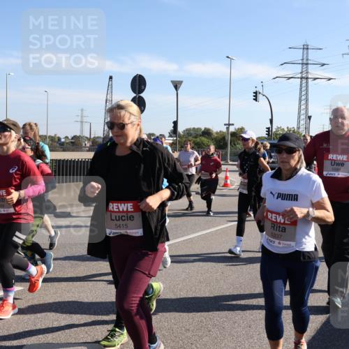 03.10.2025 - Köhlbrandbrückenlauf Julia Fischer http://msf.ph/oto/9003900 03.10.2025 12:23:24 Position 3 5368, 5415, 5337, 5584 meine-sportfotos.de