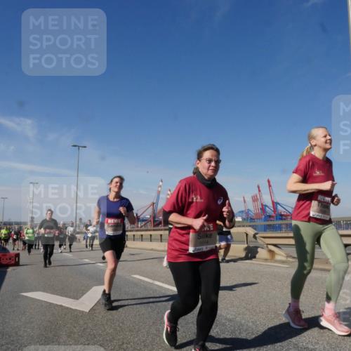 03.10.2025 - Köhlbrandbrückenlauf Matties Gatica Varas http://msf.ph/oto/9003909 03.10.2025 12:57:36 Position 2 5514 meine-sportfotos.de
