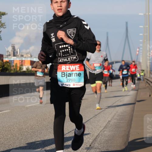 03.10.2025 - Köhlbrandbrückenlauf Luisa Fischer http://msf.ph/oto/9003997 03.10.2025 10:45:45 Position 3 14, 2760 meine-sportfotos.de