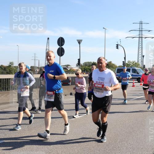 03.10.2025 - Köhlbrandbrückenlauf Julia Fischer http://msf.ph/oto/9004058 03.10.2025 12:23:45 Position 3 6218, 6508 meine-sportfotos.de