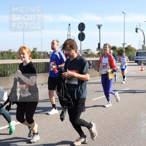 03.10.2025 - Köhlbrandbrückenlauf Julia Fischer http://msf.ph/oto/9004093 03.10.2025 12:23:52 Position 3 5830, 6820 meine-sportfotos.de