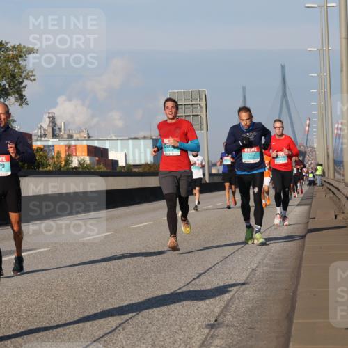 03.10.2025 - Köhlbrandbrückenlauf Luisa Fischer http://msf.ph/oto/9004120 03.10.2025 10:45:51 Position 3 1052, 102, 3518, 50 meine-sportfotos.de
