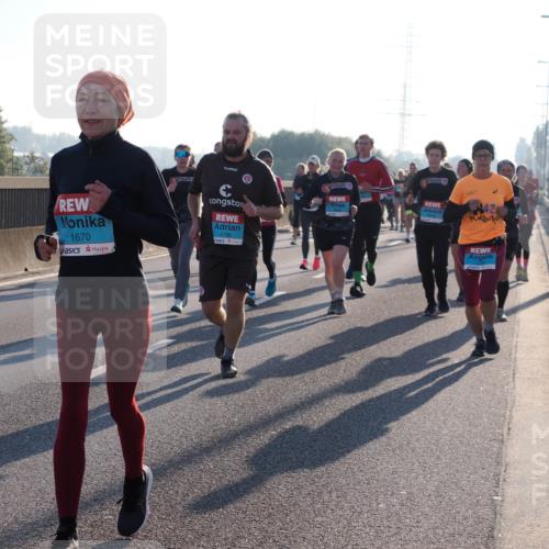 03.10.2025 - Köhlbrandbrückenlauf Fabian Wolf http://msf.ph/oto/9004130 03.10.2025 09:18:36 Position 3 1670, 2786, 42 meine-sportfotos.de