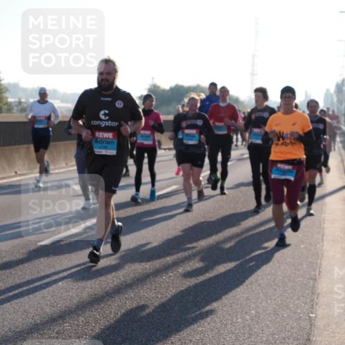 03.10.2025 - Köhlbrandbrückenlauf Fabian Wolf http://msf.ph/oto/9004160 03.10.2025 09:18:37 Position 3 42 meine-sportfotos.de