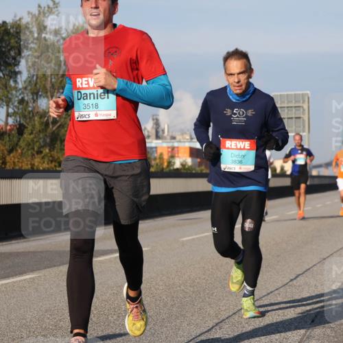 03.10.2025 - Köhlbrandbrückenlauf Luisa Fischer http://msf.ph/oto/9004177 03.10.2025 10:45:54 Position 3 3518, 50, 3836 meine-sportfotos.de