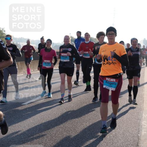 03.10.2025 - Köhlbrandbrückenlauf Fabian Wolf http://msf.ph/oto/9004231 03.10.2025 09:18:38 Position 3 786, 1355, 3006, 1598 meine-sportfotos.de