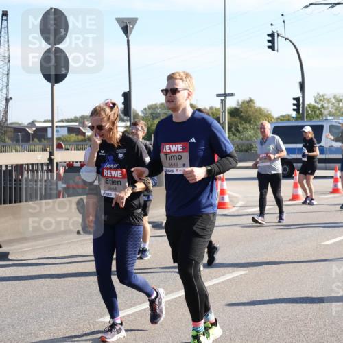 03.10.2025 - Köhlbrandbrückenlauf Julia Fischer http://msf.ph/oto/9004274 03.10.2025 12:24:39 Position 3 10, 5554, 5546, 5279 meine-sportfotos.de