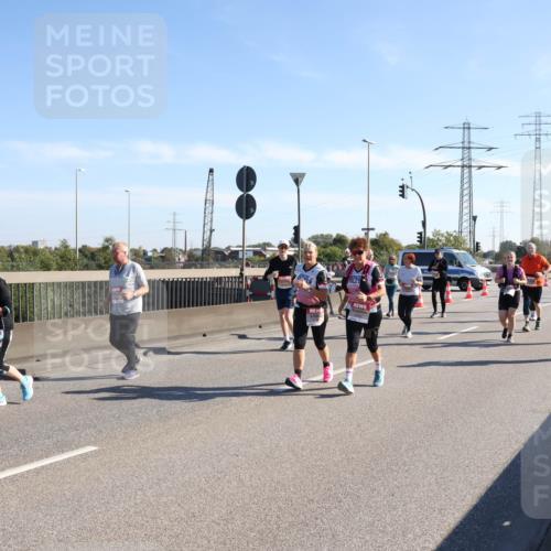 03.10.2025 - Köhlbrandbrückenlauf Julia Fischer http://msf.ph/oto/9004299 03.10.2025 12:24:43 Position 3  meine-sportfotos.de
