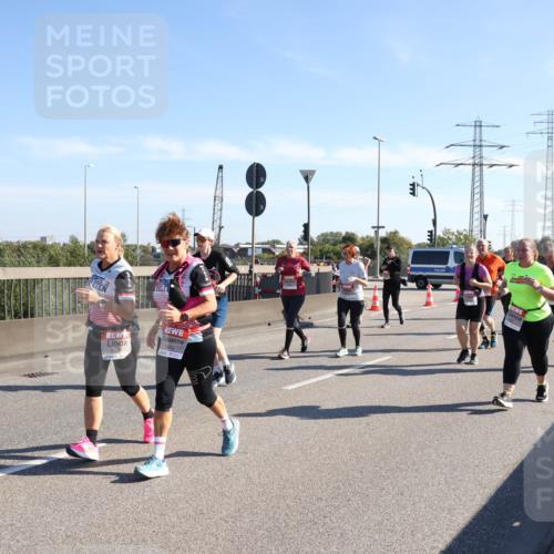03.10.2025 - Köhlbrandbrückenlauf Julia Fischer http://msf.ph/oto/9004316 03.10.2025 12:24:45 Position 3 445 meine-sportfotos.de
