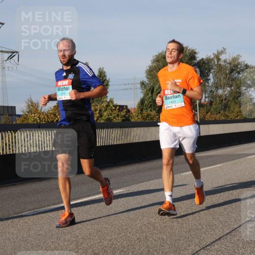 03.10.2025 - Köhlbrandbrückenlauf Luisa Fischer http://msf.ph/oto/9004319 03.10.2025 10:46:02 Position 3 1423, 1215 meine-sportfotos.de