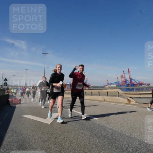 03.10.2025 - Köhlbrandbrückenlauf Matties Gatica Varas http://msf.ph/oto/9004401 03.10.2025 12:58:11 Position 2  meine-sportfotos.de