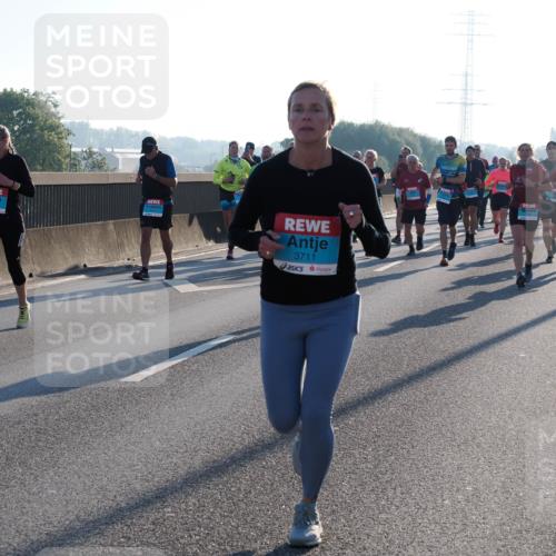 03.10.2025 - Köhlbrandbrückenlauf Fabian Wolf http://msf.ph/oto/9004446 03.10.2025 09:18:43 Position 3 3711 meine-sportfotos.de
