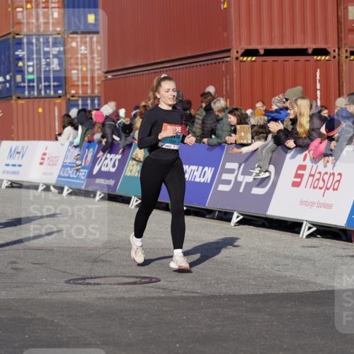 03.10.2025 - Köhlbrandbrückenlauf Michael Burmester http://msf.ph/oto/9004473 03.10.2025 10:07:12 Ziel 1134, 1189, 1208, 1486, 1519, 2903, 3434, 3603 meine-sportfotos.de