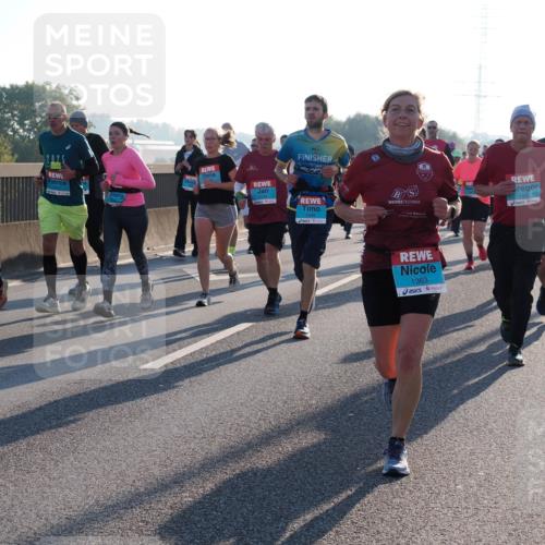 03.10.2025 - Köhlbrandbrückenlauf Fabian Wolf http://msf.ph/oto/9004501 03.10.2025 09:18:47 Position 3 2946, 1498, 1363, 1501 meine-sportfotos.de