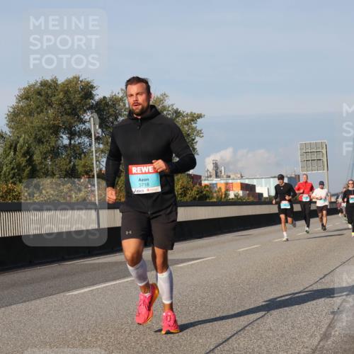 03.10.2025 - Köhlbrandbrückenlauf Luisa Fischer http://msf.ph/oto/9004506 03.10.2025 10:46:12 Position 3 14, 3718 meine-sportfotos.de