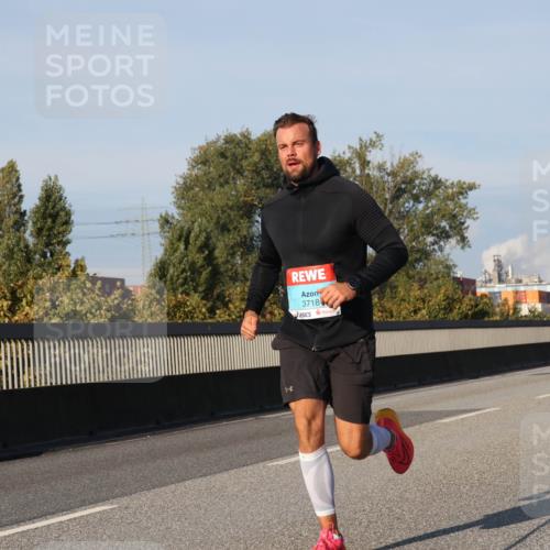 03.10.2025 - Köhlbrandbrückenlauf Luisa Fischer http://msf.ph/oto/9004510 03.10.2025 10:46:12 Position 3 3718 meine-sportfotos.de