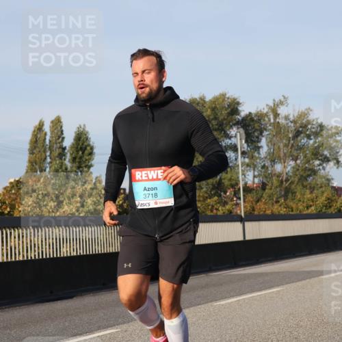 03.10.2025 - Köhlbrandbrückenlauf Luisa Fischer http://msf.ph/oto/9004521 03.10.2025 10:46:12 Position 3 3718 meine-sportfotos.de
