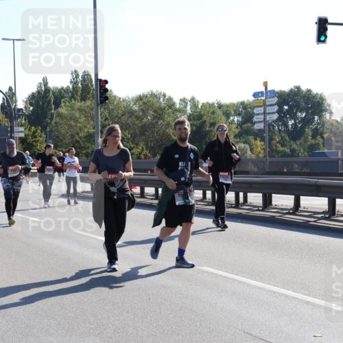 03.10.2025 - Köhlbrandbrückenlauf Julia Fischer http://msf.ph/oto/9004599 03.10.2025 12:26:50 Position 3  meine-sportfotos.de