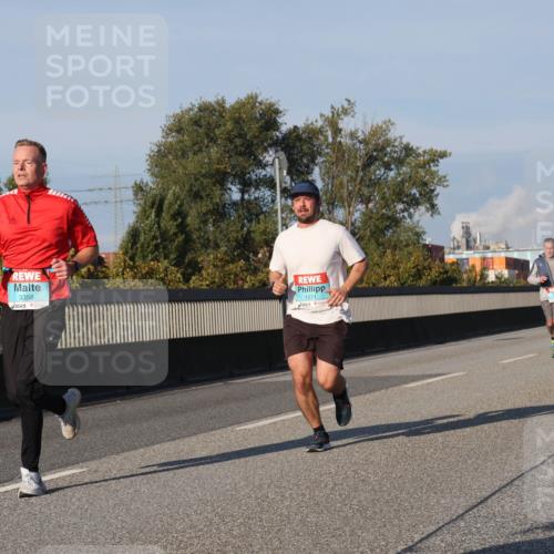 03.10.2025 - Köhlbrandbrückenlauf Luisa Fischer http://msf.ph/oto/9004648 03.10.2025 10:46:20 Position 3 3358, 1271 meine-sportfotos.de
