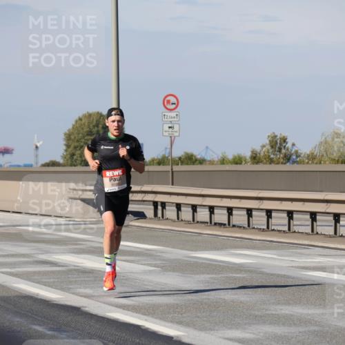 03.10.2025 - Köhlbrandbrückenlauf Julia Fischer http://msf.ph/oto/9004703 03.10.2025 12:32:51 Position 3 5, 8, 6099, 12, 5, 1 meine-sportfotos.de