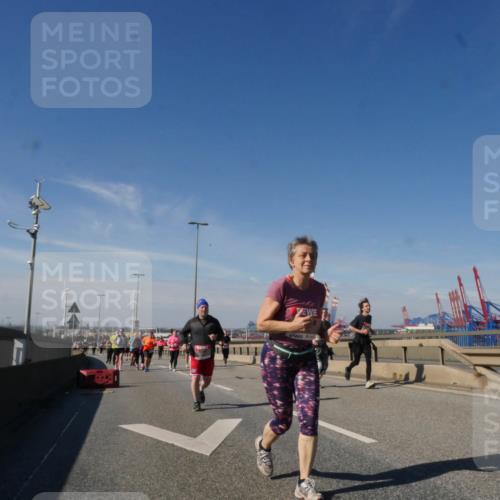 03.10.2025 - Köhlbrandbrückenlauf Matties Gatica Varas http://msf.ph/oto/9004796 03.10.2025 12:58:40 Position 2  meine-sportfotos.de
