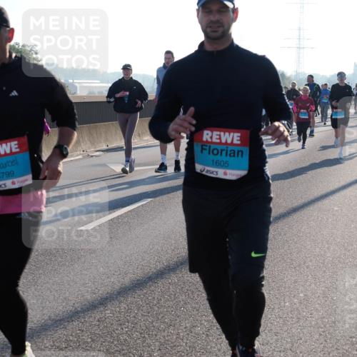 03.10.2025 - Köhlbrandbrückenlauf Fabian Wolf http://msf.ph/oto/9004983 03.10.2025 09:18:58 Position 3 3799, 1605 meine-sportfotos.de