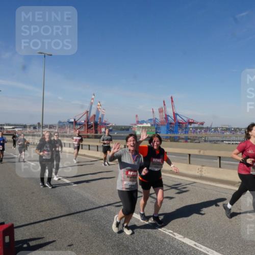 03.10.2025 - Köhlbrandbrückenlauf Matties Gatica Varas http://msf.ph/oto/9004998 03.10.2025 12:59:02 Position 2  meine-sportfotos.de