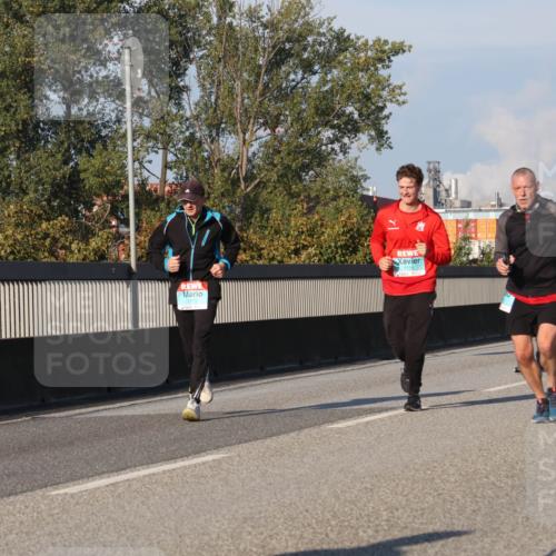 03.10.2025 - Köhlbrandbrückenlauf Luisa Fischer http://msf.ph/oto/9005057 03.10.2025 10:46:45 Position 3 1118 meine-sportfotos.de