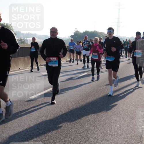 03.10.2025 - Köhlbrandbrückenlauf Fabian Wolf http://msf.ph/oto/9005092 03.10.2025 09:19:02 Position 3 3315, 1873 meine-sportfotos.de