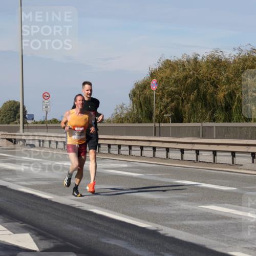 03.10.2025 - Köhlbrandbrückenlauf Julia Fischer http://msf.ph/oto/9005104 03.10.2025 12:38:30 Position 3 12, 5 meine-sportfotos.de
