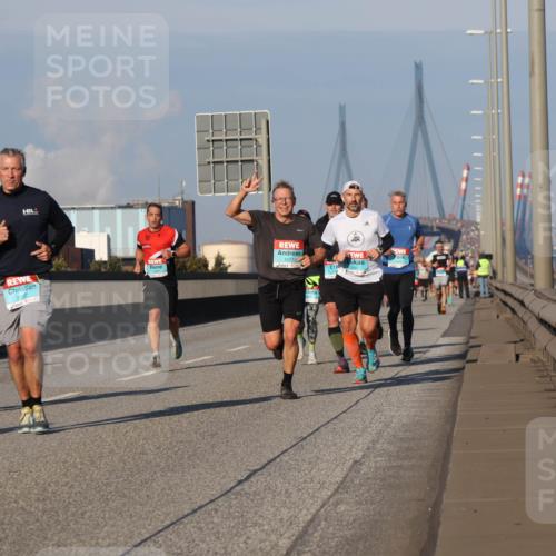 03.10.2025 - Köhlbrandbrückenlauf Luisa Fischer http://msf.ph/oto/9005116 03.10.2025 10:46:48 Position 3 1137, 1077 meine-sportfotos.de