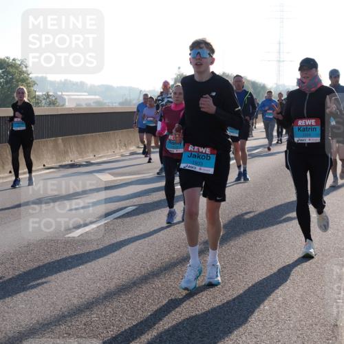 03.10.2025 - Köhlbrandbrückenlauf Fabian Wolf http://msf.ph/oto/9005164 03.10.2025 09:19:03 Position 3 1515, 1933, 3326 meine-sportfotos.de