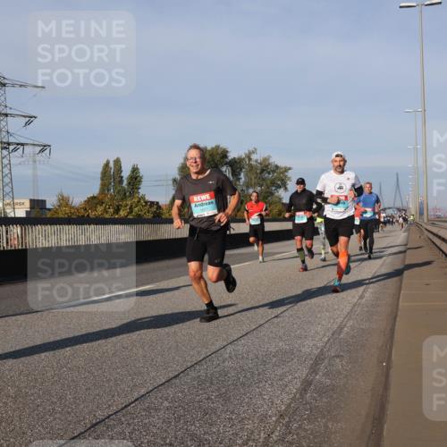 03.10.2025 - Köhlbrandbrückenlauf Luisa Fischer http://msf.ph/oto/9005197 03.10.2025 10:46:53 Position 3 1077 meine-sportfotos.de