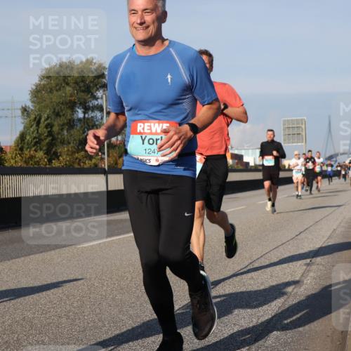 03.10.2025 - Köhlbrandbrückenlauf Luisa Fischer http://msf.ph/oto/9005250 03.10.2025 10:46:57 Position 3 1247 meine-sportfotos.de